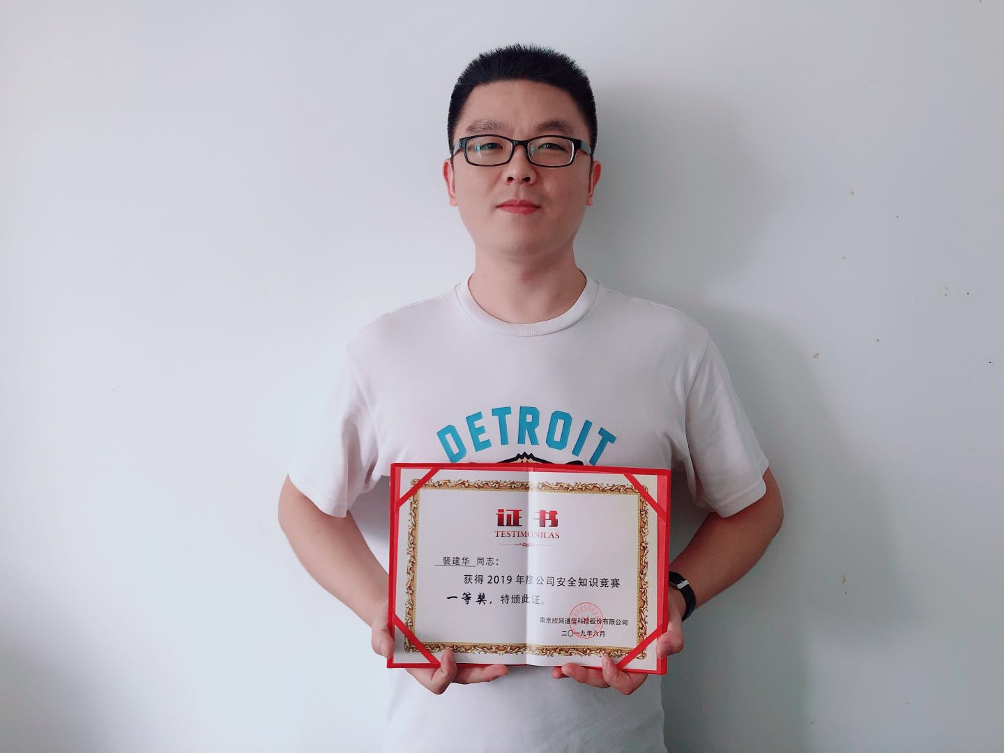 雷速体育|中国有限公司官网
|雷速体育|中国有限公司官网欣网|欣网通信